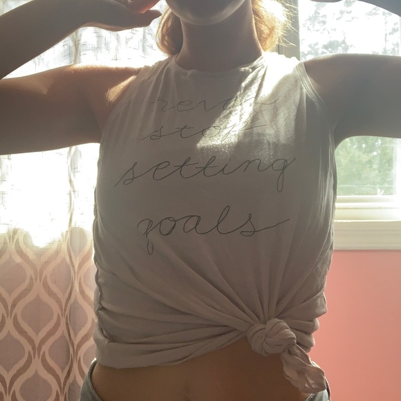 Never stop setting goals tank - Picture 1 of 3